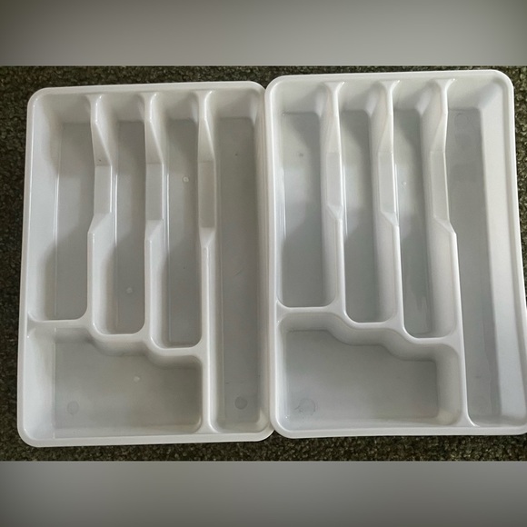 Full bathroom Set w/ Silverware Holders - Picture 5 of 5